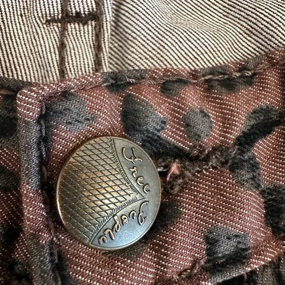 Free People Leopard Print Ankle Jeans - Brown and Black Size 30 - Picture 5 of 7